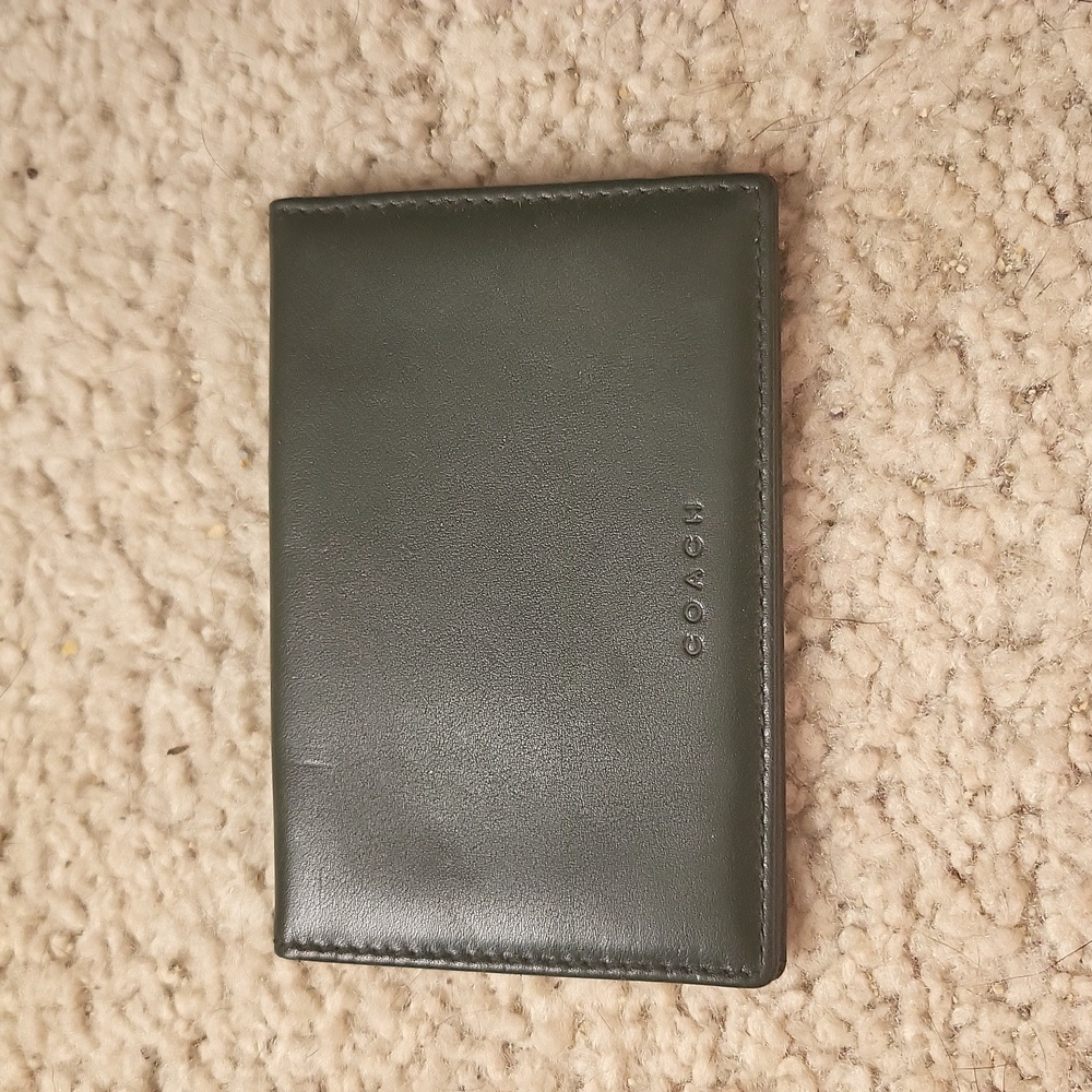 EUC - Coach card holder